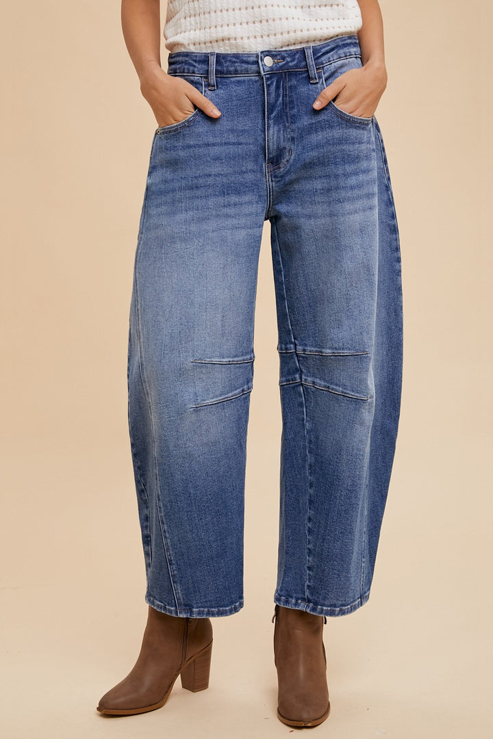 Mid Rise Loose Fit Barrel Stretch Jeans in Medium Denim Wash