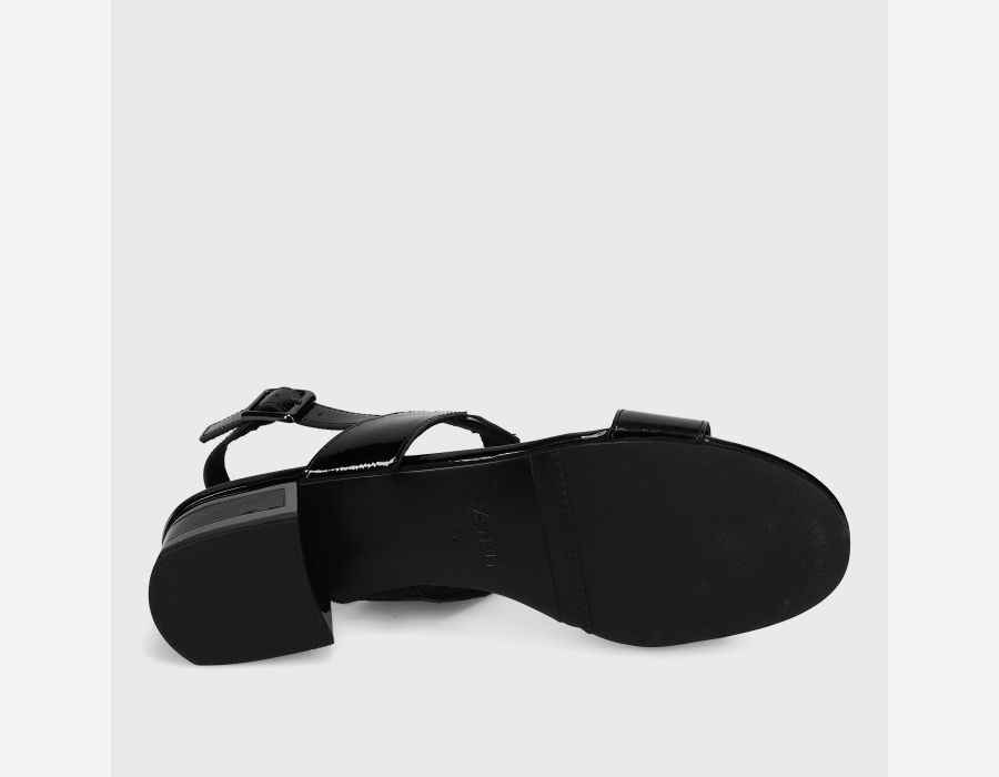 Vaneli Hatty Slingback Sandal in Black Naplak