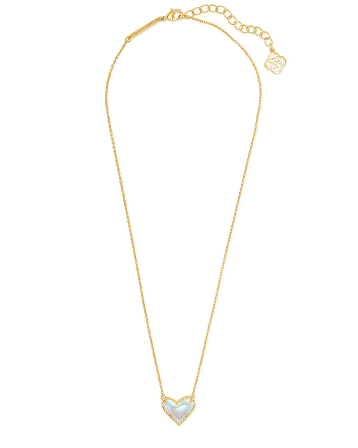 Kendra Scott Ari Heart Pendant Necklace In GOLD DICHROIC GLASS