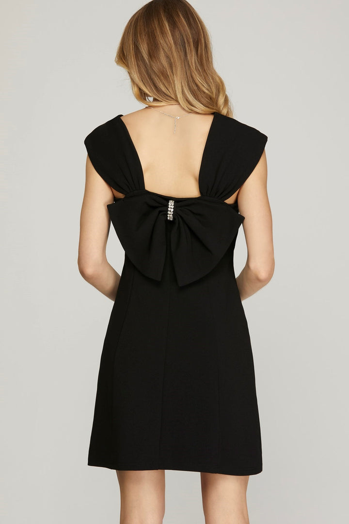 Elegant Stroll Dress in Black