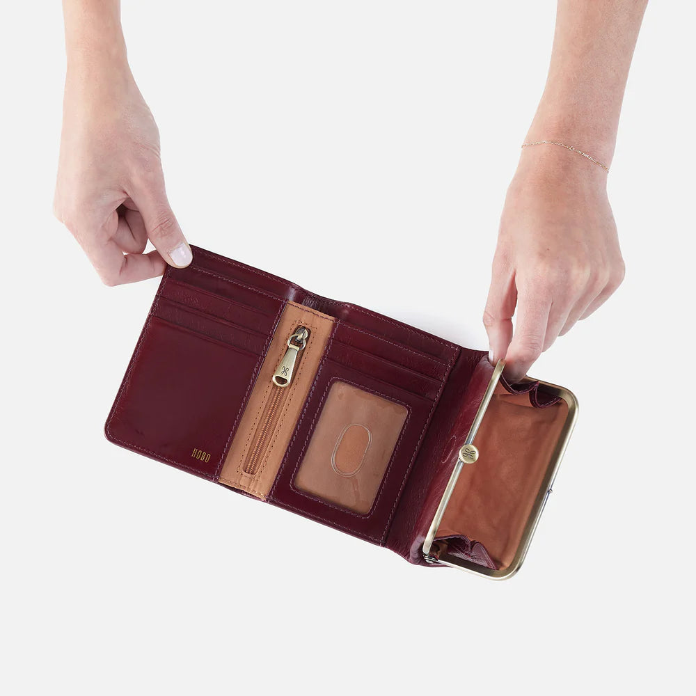 Hobo Robin Compact Wallet in Winterberry