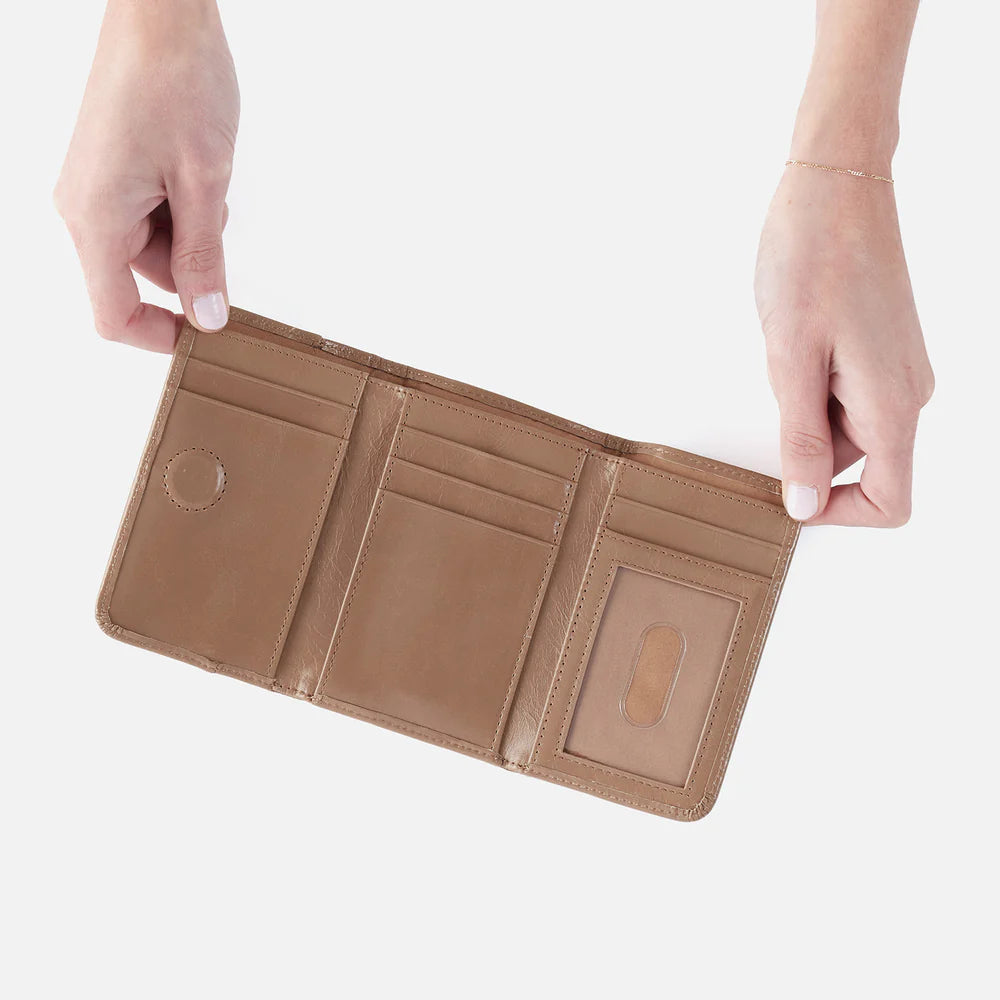 Hobo Jill Trifold Wallet in Cashmere