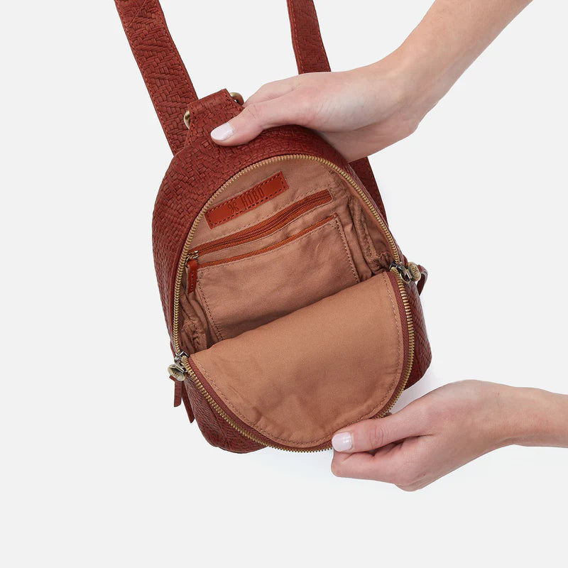 Hobo Cass Sling in Tuscan Brown