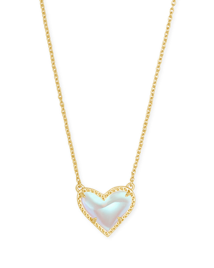 Kendra Scott Ari Heart Pendant Necklace In GOLD DICHROIC GLASS