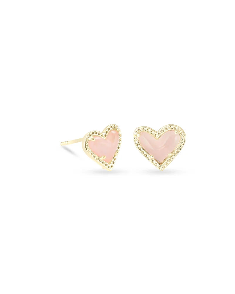 Kendra Scott Ari Heart Gold Stud Earrings in Rose Quartz