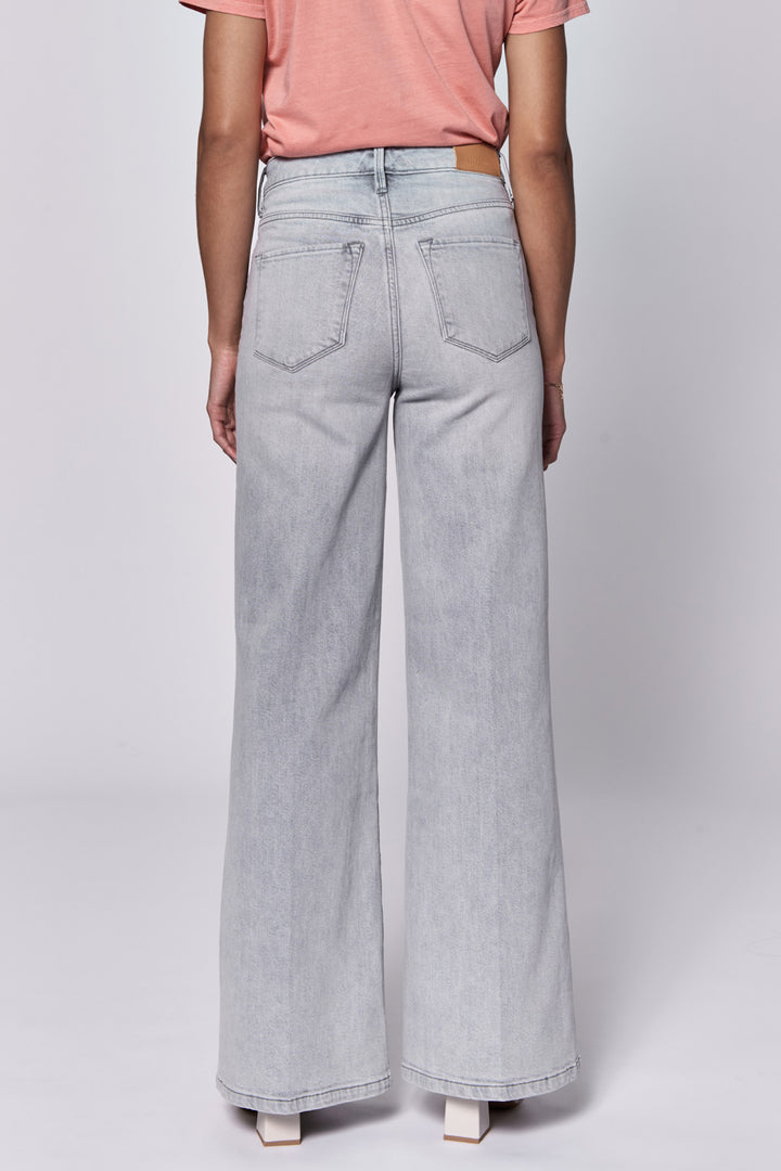 Dear John Fiona High Rise Wide Leg Jeans in Dovey