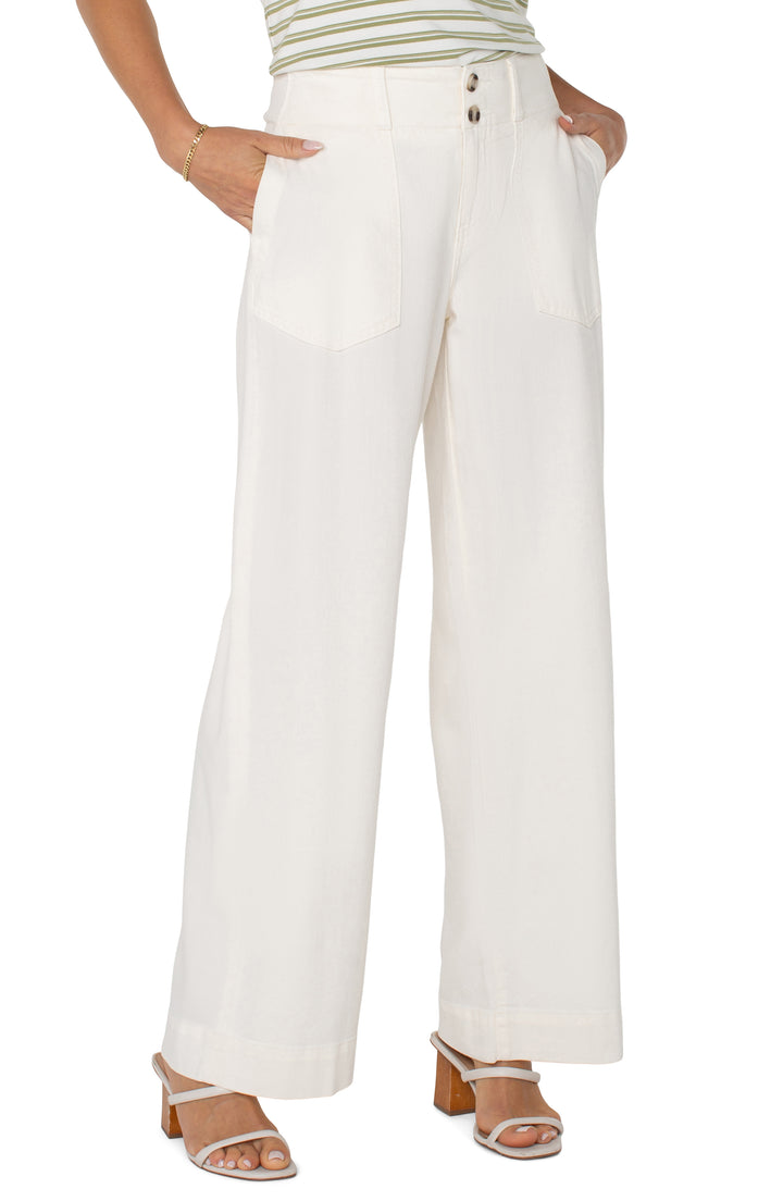 Liverpool Los Angeles Hannah Flare Mid Rise Pant in Whipped Cream